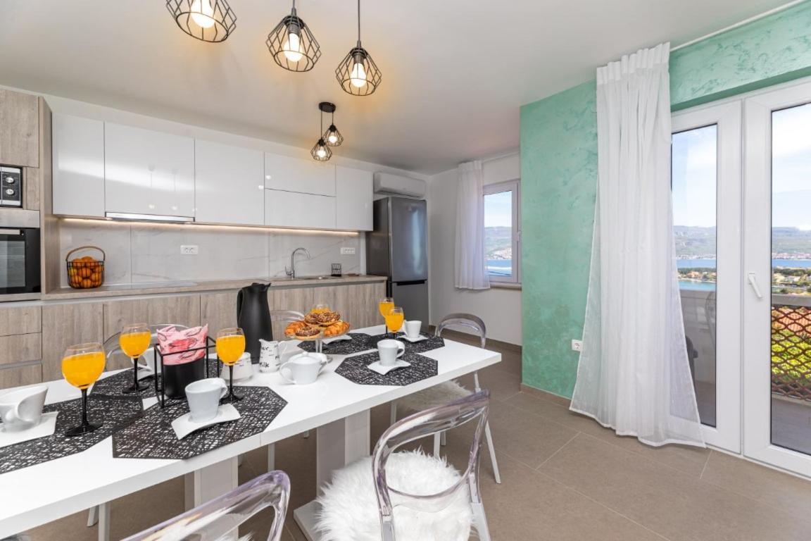Apartman Grzetic Šilo Exteriör bild